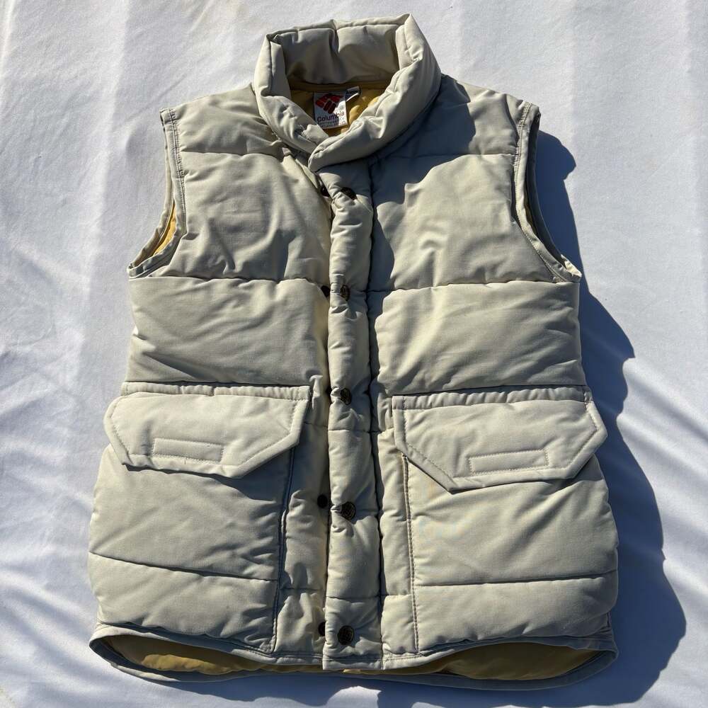 Vintage Columbia Sportswear Women's Puffer Vest Tan Size XXS 90s
